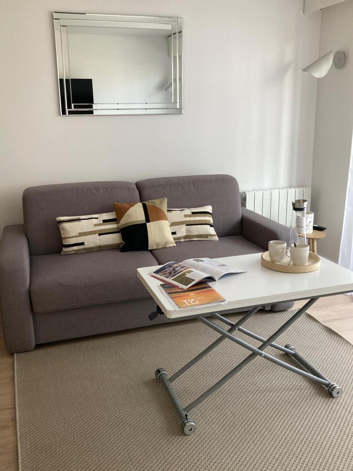 Grand Studio Hyper Centre Avec Balcon Tout Refait Mars 2025 Deauville Luaran gambar